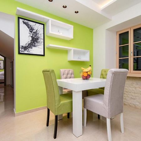 Apartman365Kotor Luaran gambar
