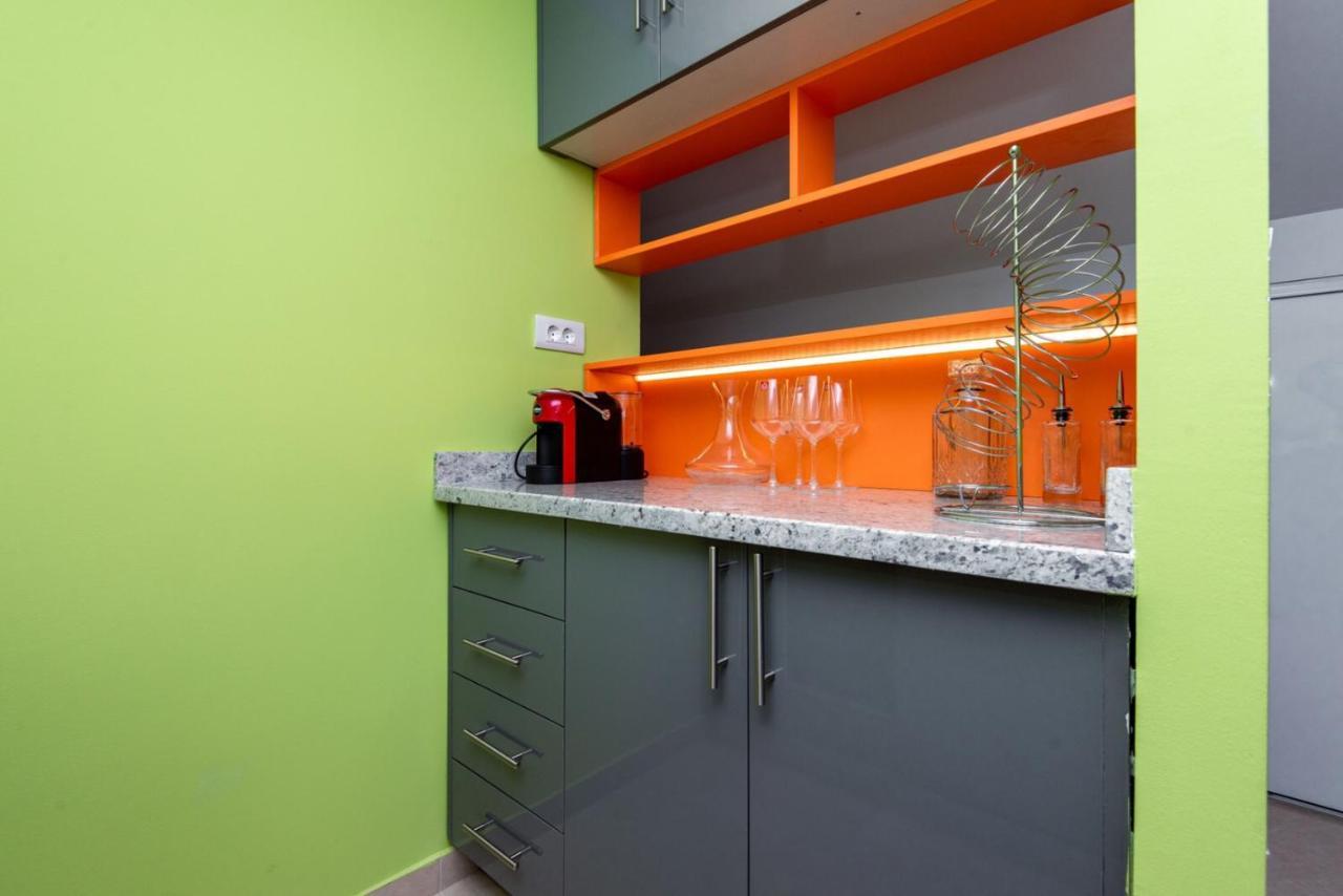 Apartman365Kotor Luaran gambar