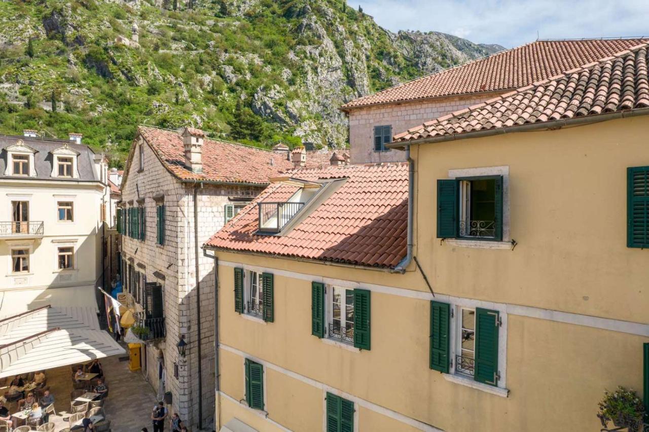 Apartman365Kotor Luaran gambar