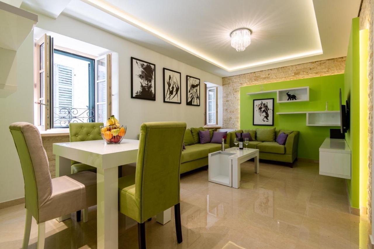 Apartman365Kotor Luaran gambar